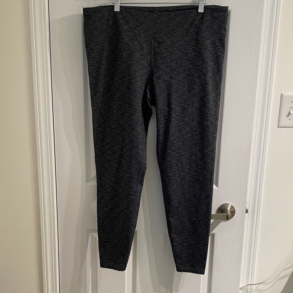 Denver Hayes Charcoal Leggings, Workout Pants, Plus size 2XL, stretchy, pocket